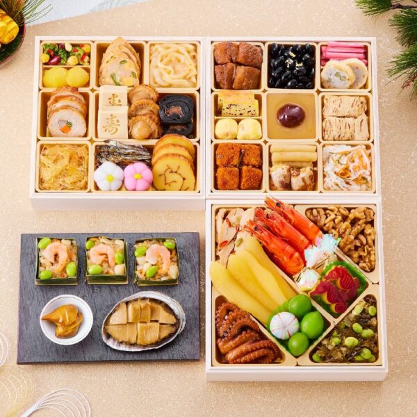 板前魂の松 板前魂 おせち 和洋風三段重 福良鮑（あわび） 海鮮おこわ付 3人前