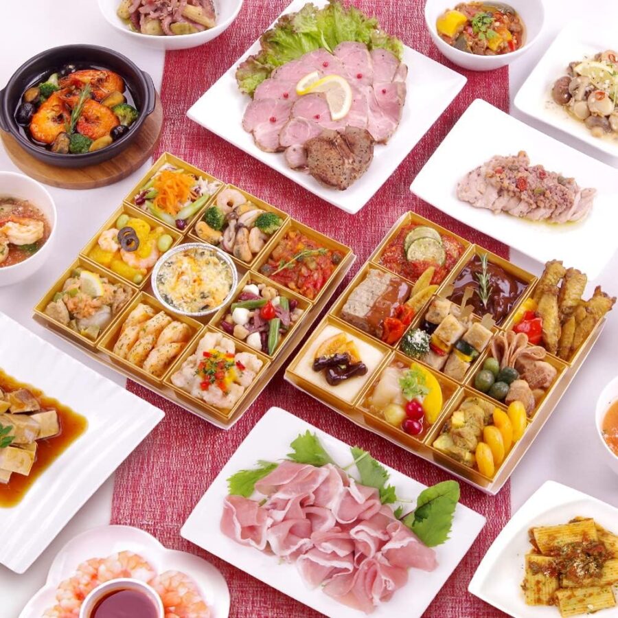 オードブル おせち 「 パーティ 2 」 7.5寸 紙トレイ 盛り付け済み 5-7人前 洋風 おせち & アヒージョ セット おせち料理 冷凍