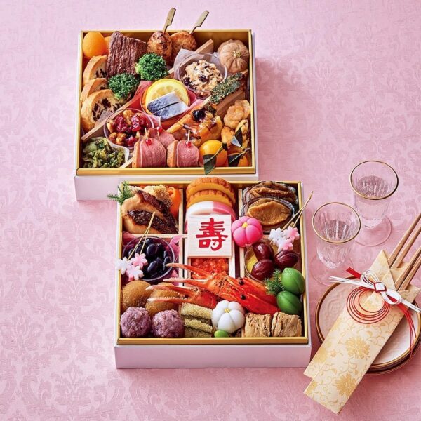 婦人画報のおせち 和・洋二段重「小梅」（２人前）