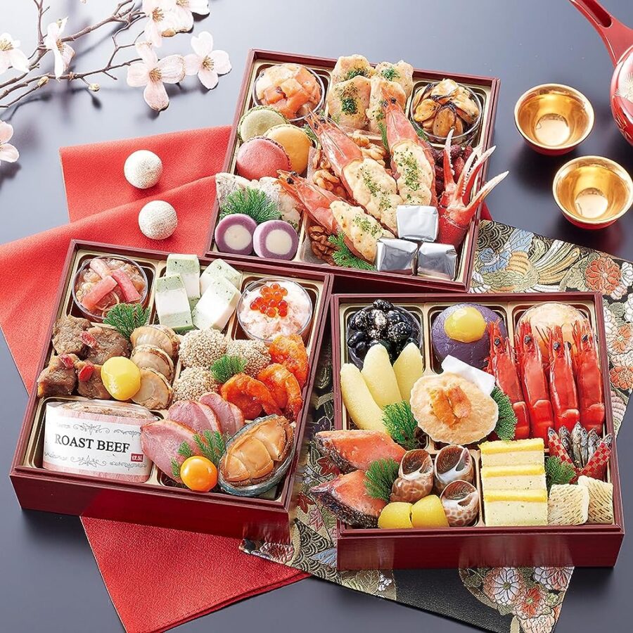 【冷蔵 盛付済 おせち 解凍不要】「花びし」監修和洋中おせち 三宝【三段重 約3～4人前】